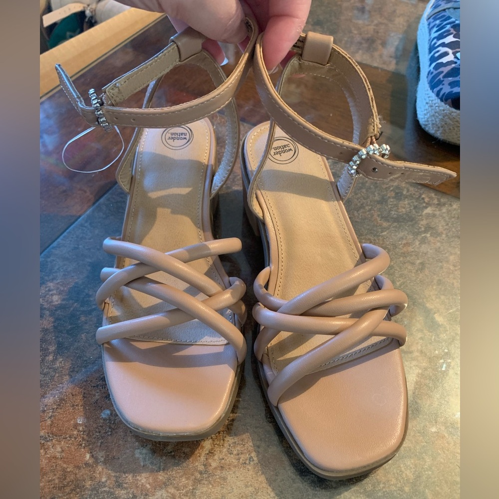 Wonder Nation girls strappy beige Sandals